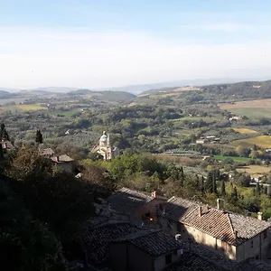 Apartment Torre Alle Antiche Mura, Montepulciano